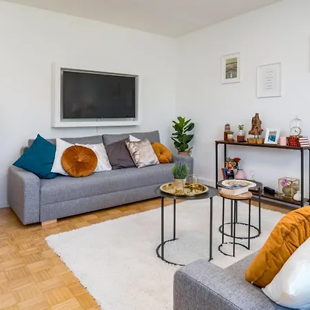 Og2 M With Balcony - 10 Min To Salzburg